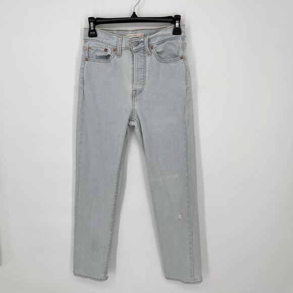 Levi's Women's Wedgie Straight Light Wash Mom Jeans Size 27 Blue Stretch - Picture 1 of 13